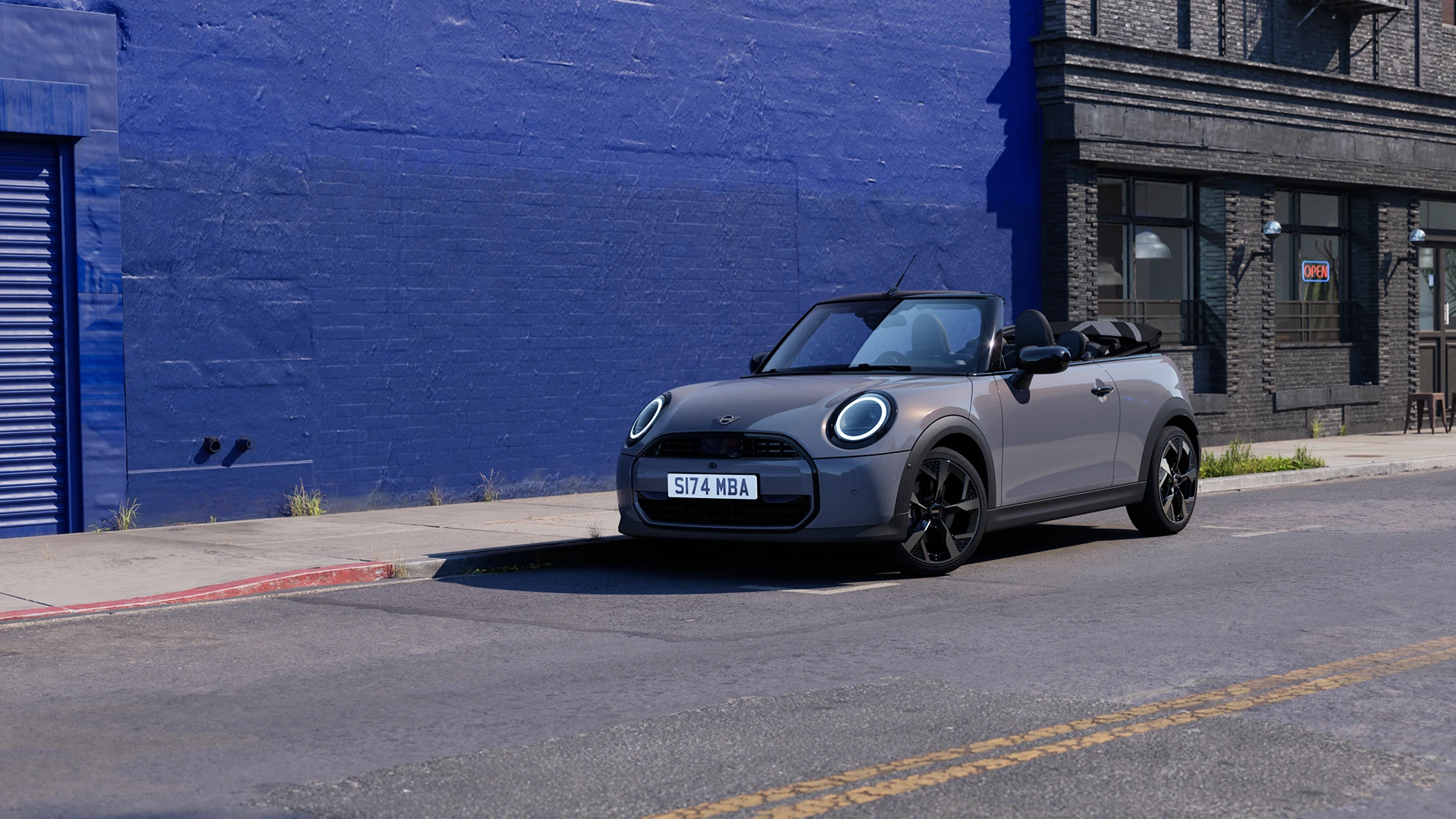 MINI Cooper Кабріолет – вид спереду – Sparkling Copper Grey