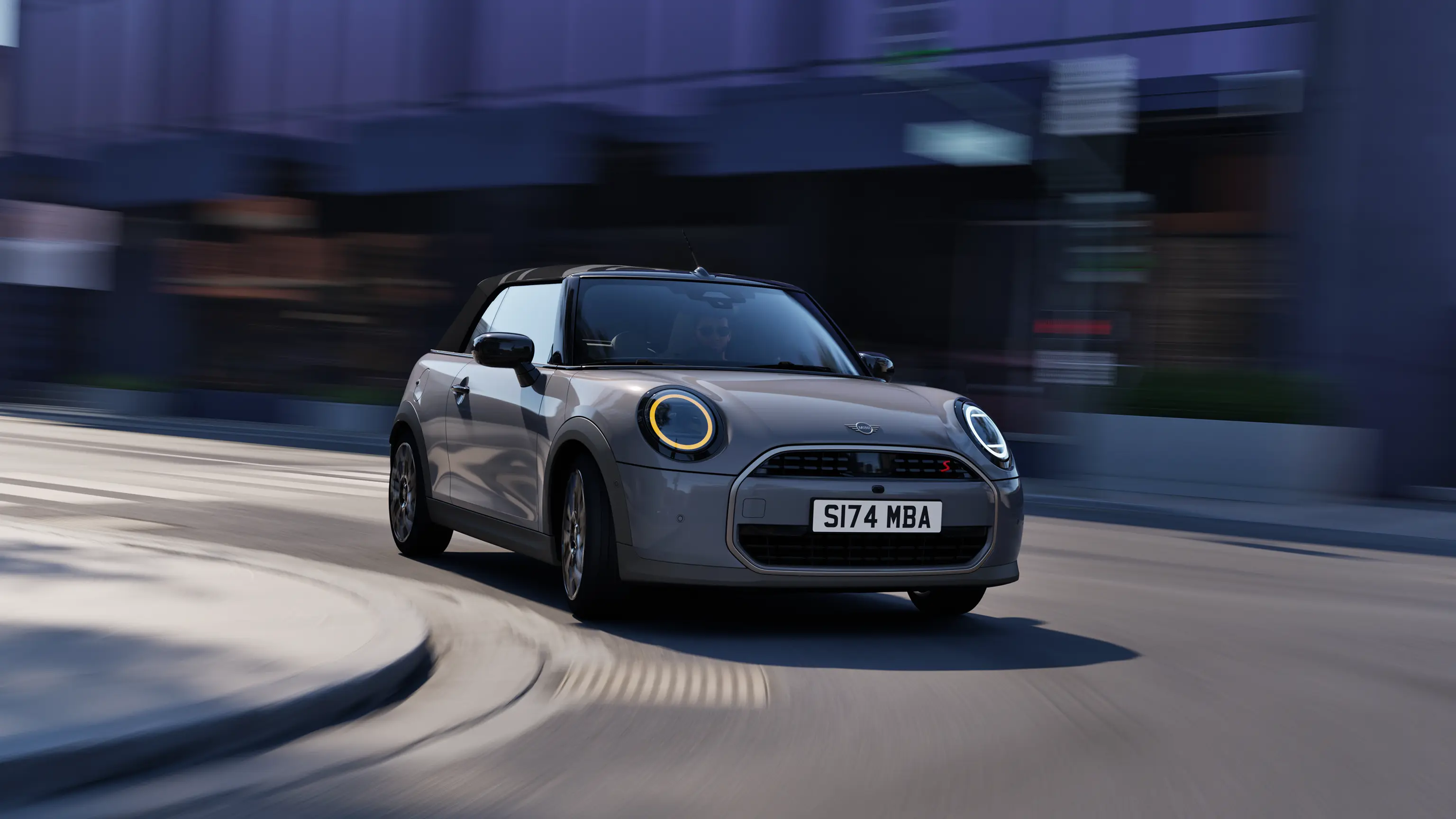 MINI Cooper Кабріолет - екстер’єр - відео-інтро