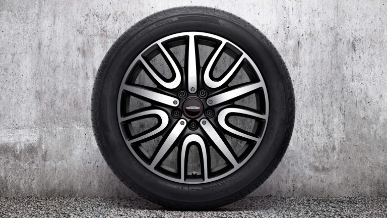 MINI John Cooper Works – 18" диски – двокольорові, black thrill spoke