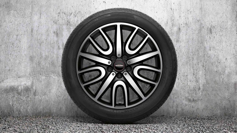 18" JCW THRILL SPOKE –  у двоколірному виконанні – 530