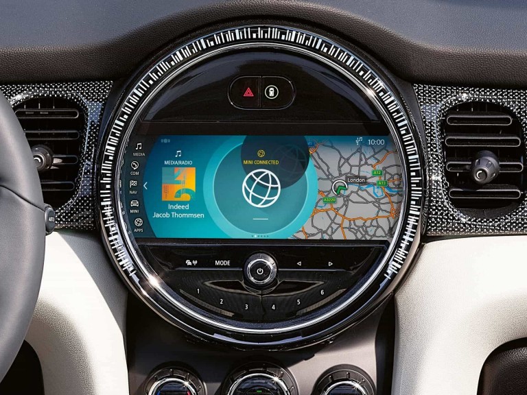 MINI Connected – кабіна MINI – розпізнавання голосу