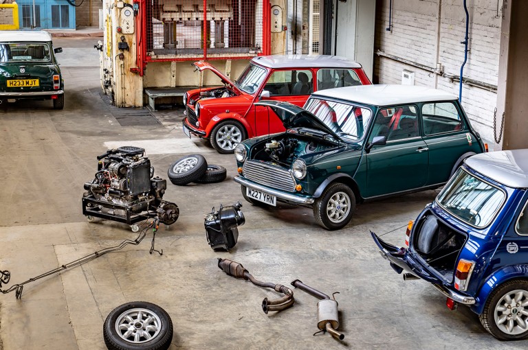  MINI