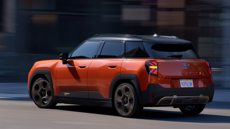 Повністю електричний MINI Aceman - заряджання - аеродинаміка