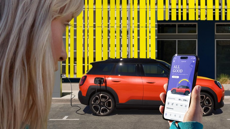 Повністю електричний MINI Aceman - цифровий досвід - застосунок mini