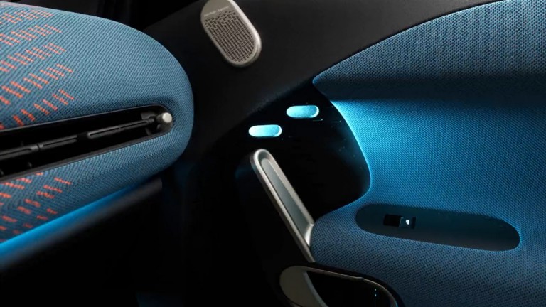 Повністю електричний MINI Aceman - інтер’єр - галерея - сидіння стиль 4