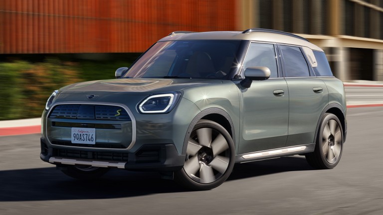 Повністю електричний MINI Countryman - мозаїка - досвід водіння