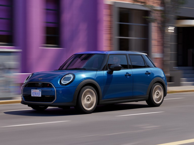 5-дверний MINI Cooper - досвід водіння - моніторинг навколишнього середовища