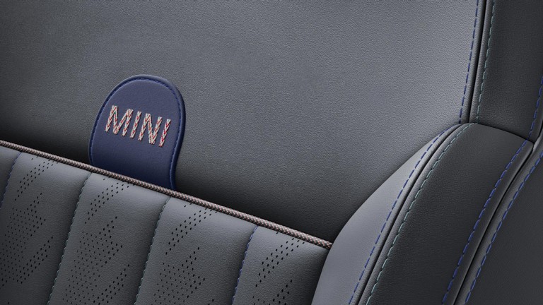 5-дверний MINI Cooper - інтер’єр - сидіння – оббивка
